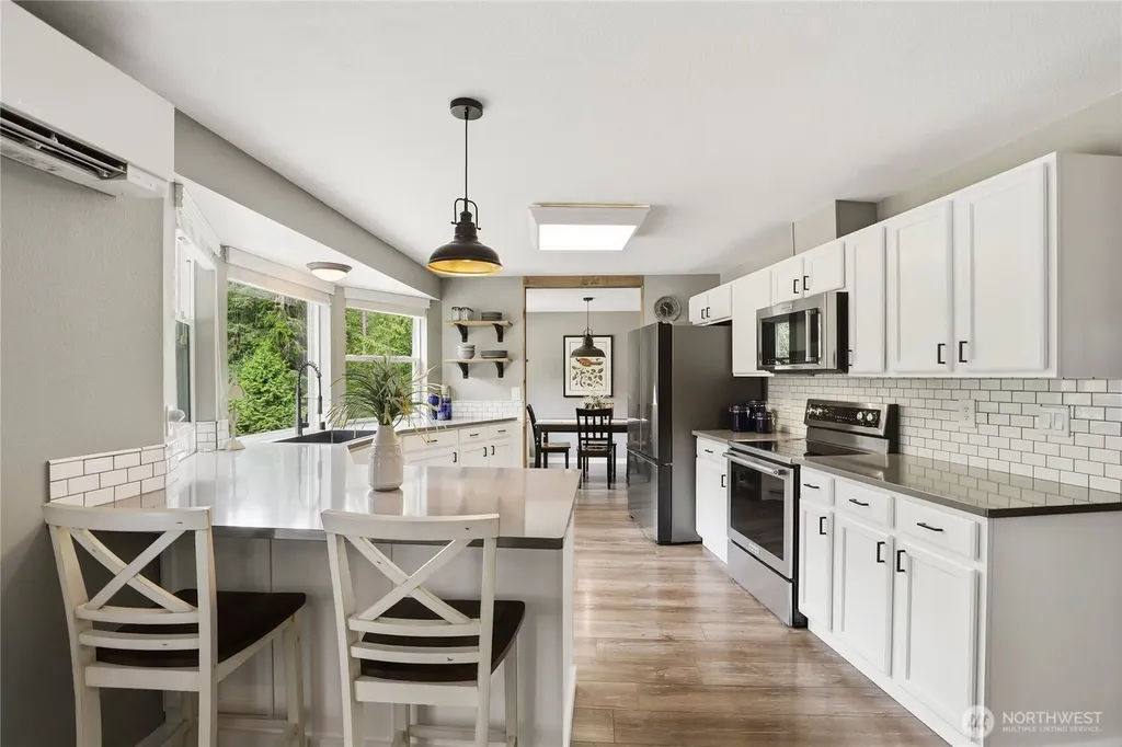 8070 SE Meridian Way Olalla WA 98359