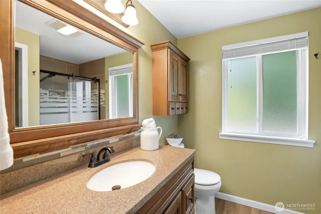 8070 SE Meridian Way Olalla WA 98359