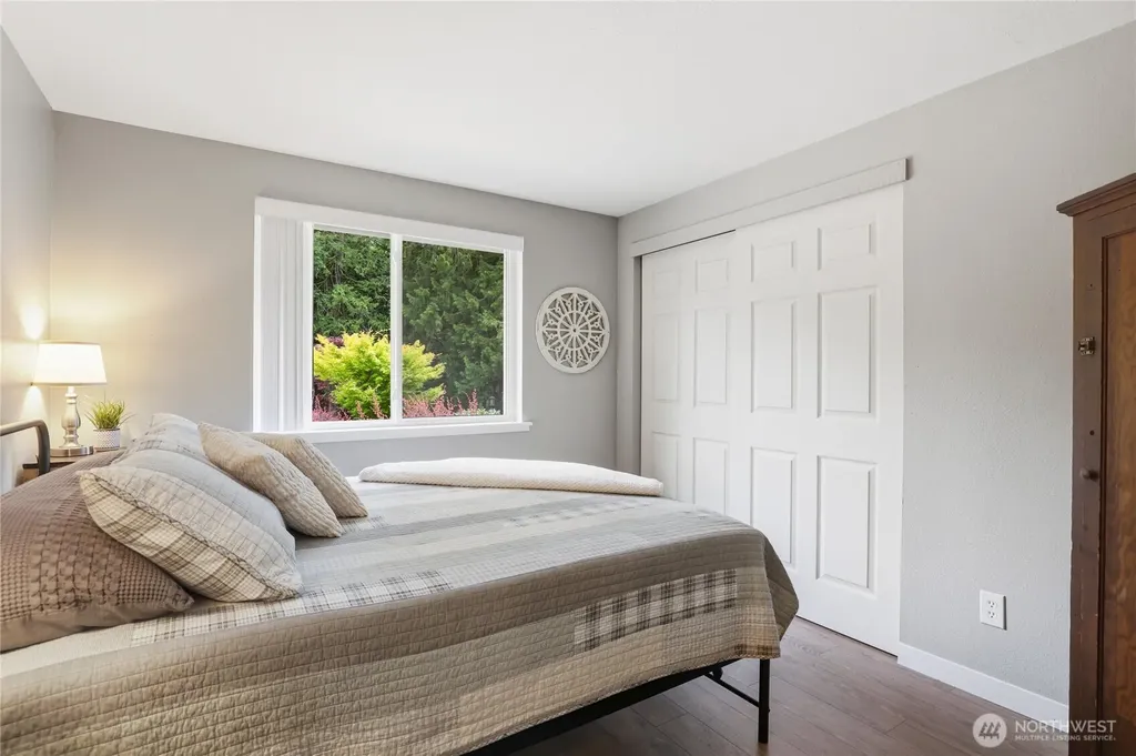 8070 SE Meridian Way Olalla WA 98359