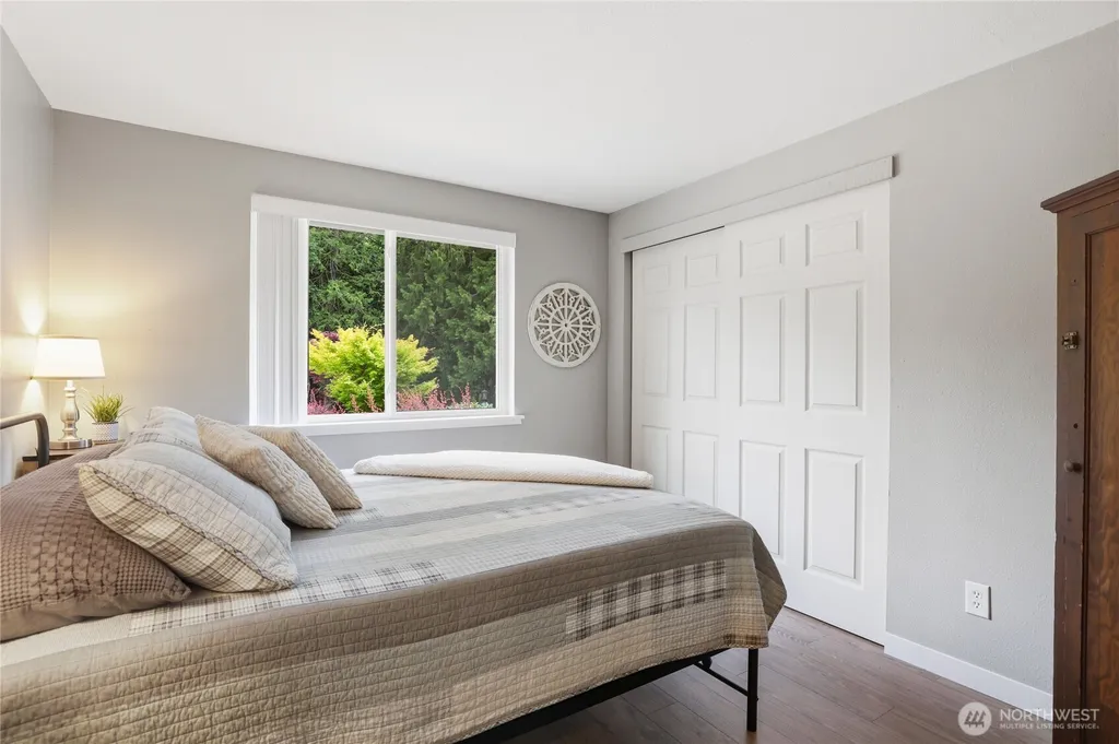 8070 SE Meridian Way Olalla WA 98359