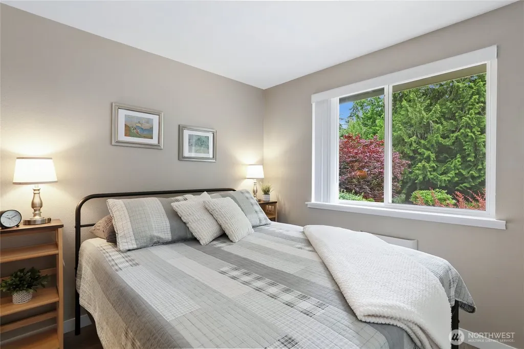 8070 SE Meridian Way Olalla WA 98359