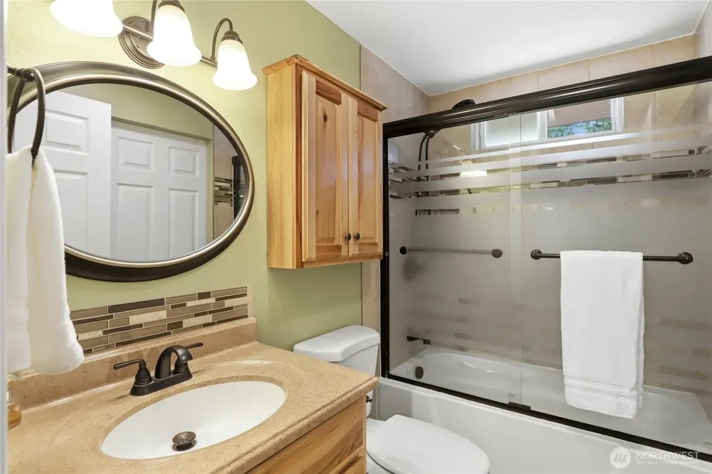 8070 SE Meridian Way Olalla WA 98359