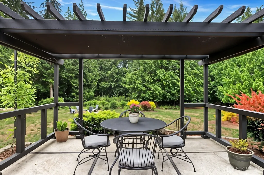 8070 SE Meridian Way Olalla WA 98359