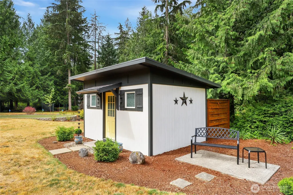8070 SE Meridian Way Olalla WA 98359
