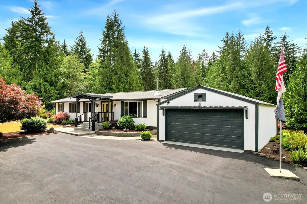 8070 SE Meridian Way Olalla WA 98359