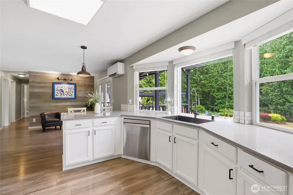 8070 SE Meridian Way Olalla WA 98359