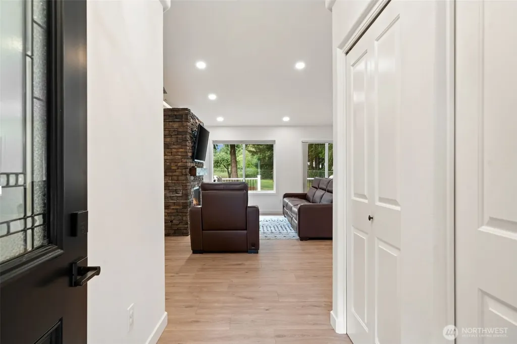17412 Privet Court SW Rochester WA 98579
