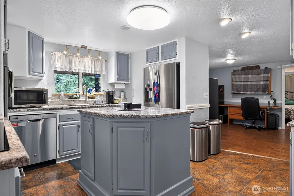20614 124th Street E Bonney Lake WA 98391