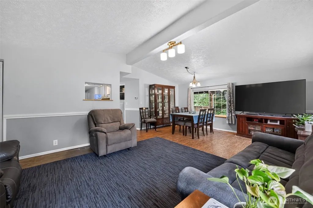 20614 124th Street E Bonney Lake WA 98391