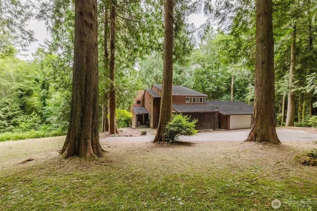 8565 Phillips Road SE Port Orchard WA 98367