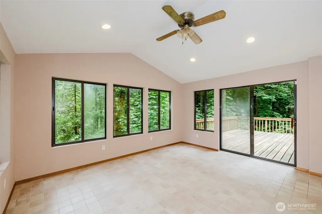8565 Phillips Road SE Port Orchard WA 98367
