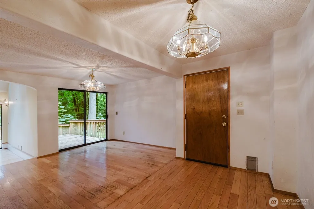 8565 Phillips Road SE Port Orchard WA 98367