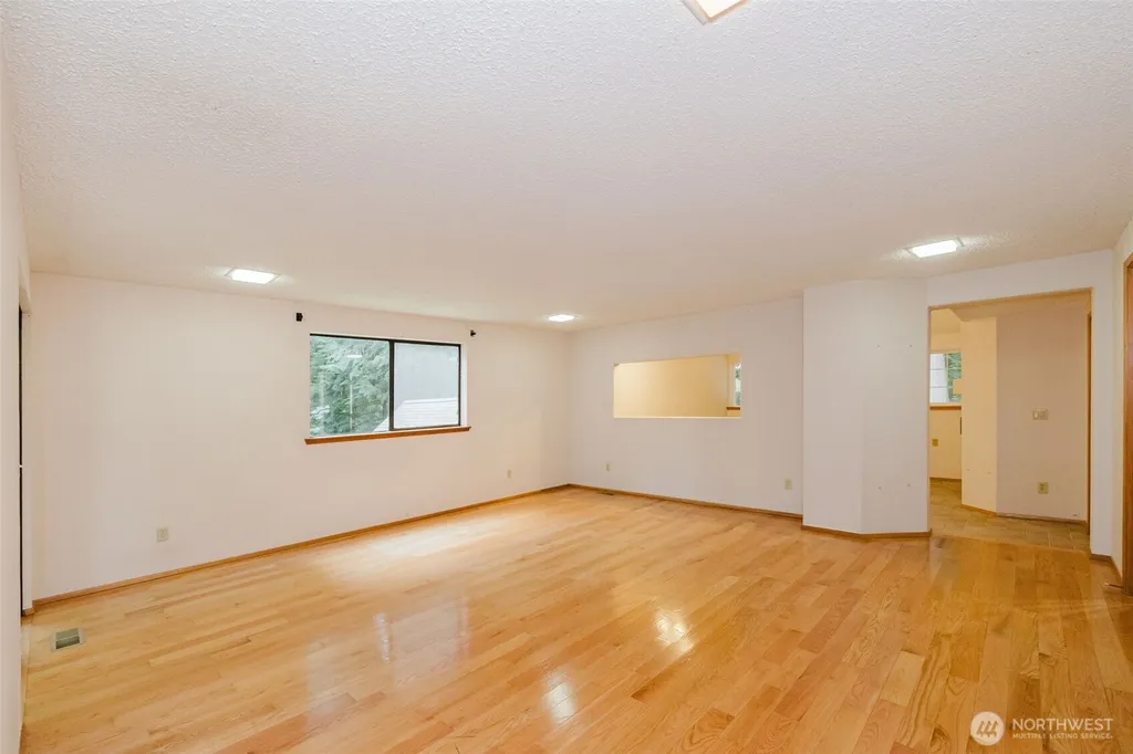 8565 Phillips Road SE Port Orchard WA 98367