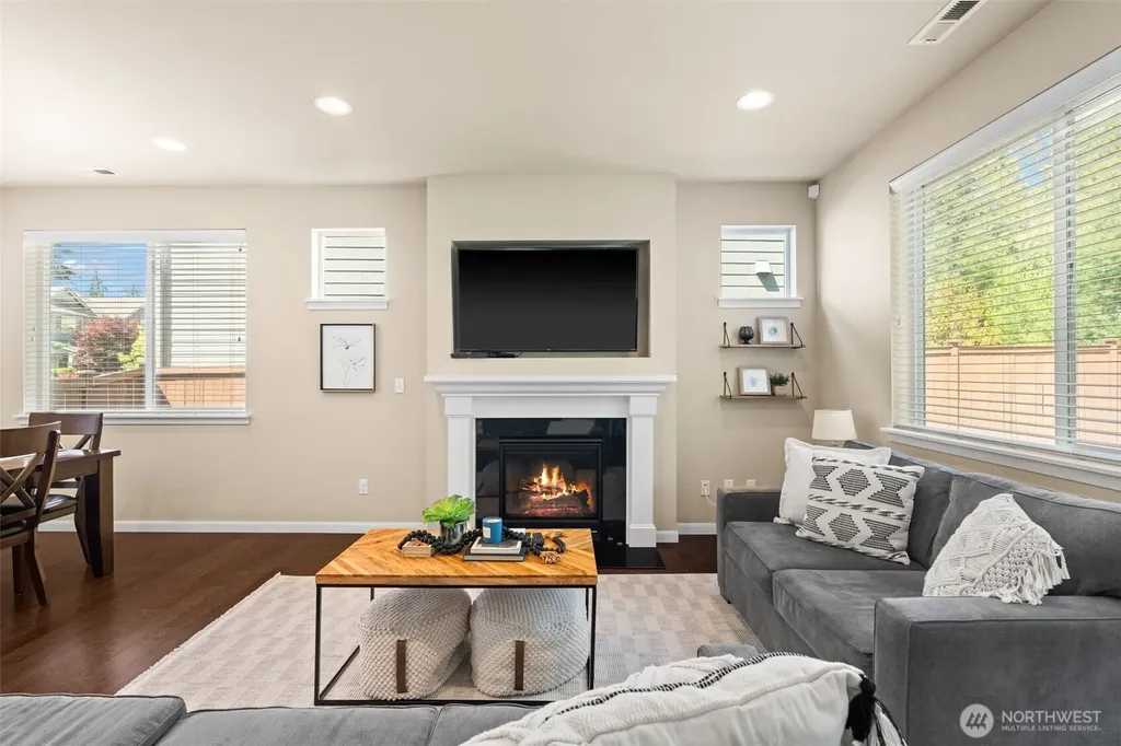 10379 Sentinel Drive Gig Harbor WA 98332