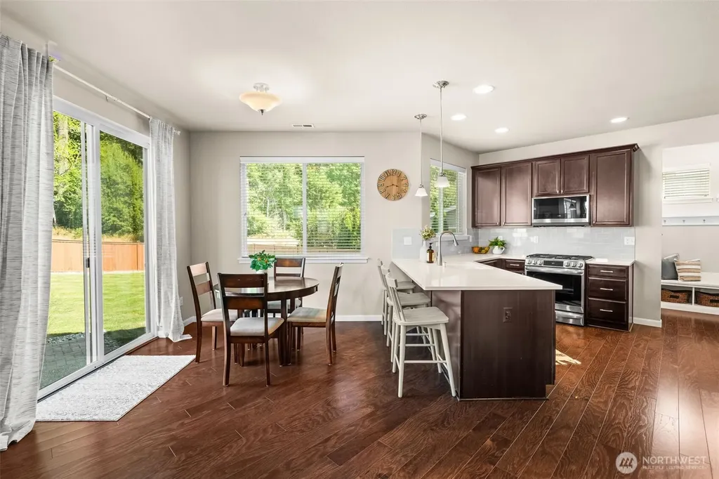 10379 Sentinel Drive Gig Harbor WA 98332