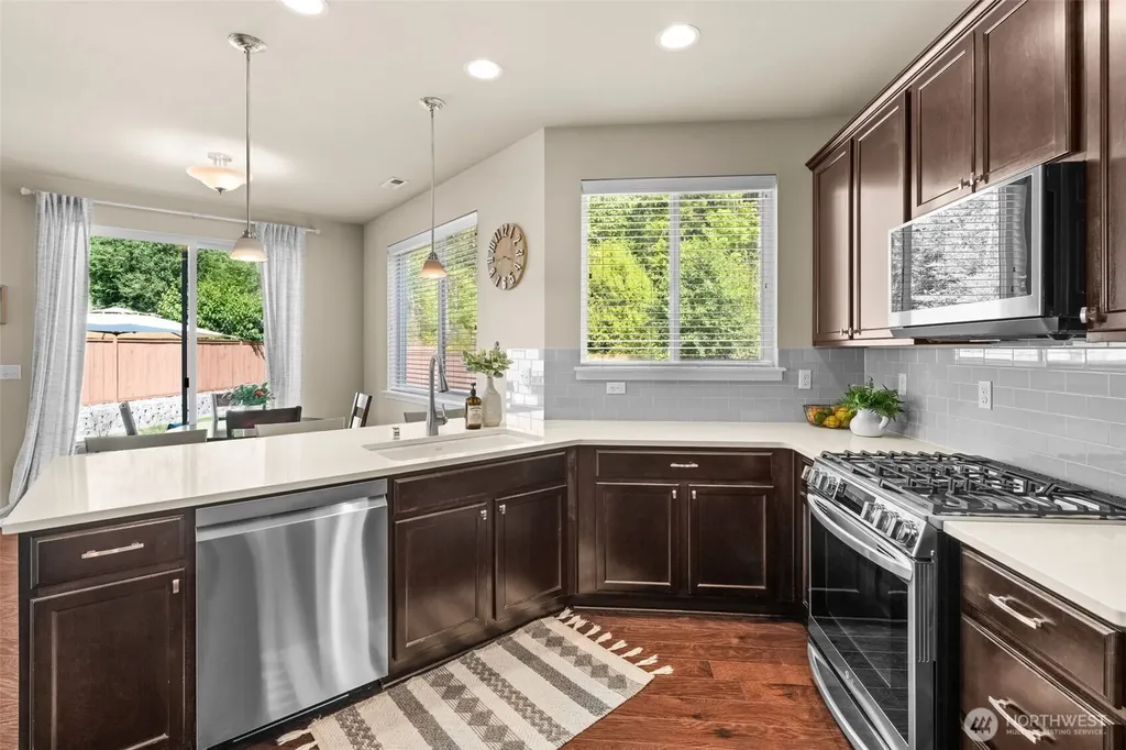 10379 Sentinel Drive Gig Harbor WA 98332