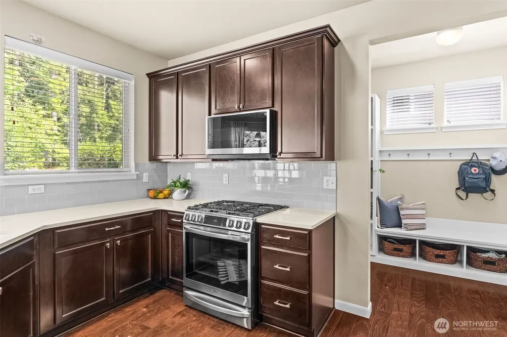 10379 Sentinel Drive Gig Harbor WA 98332
