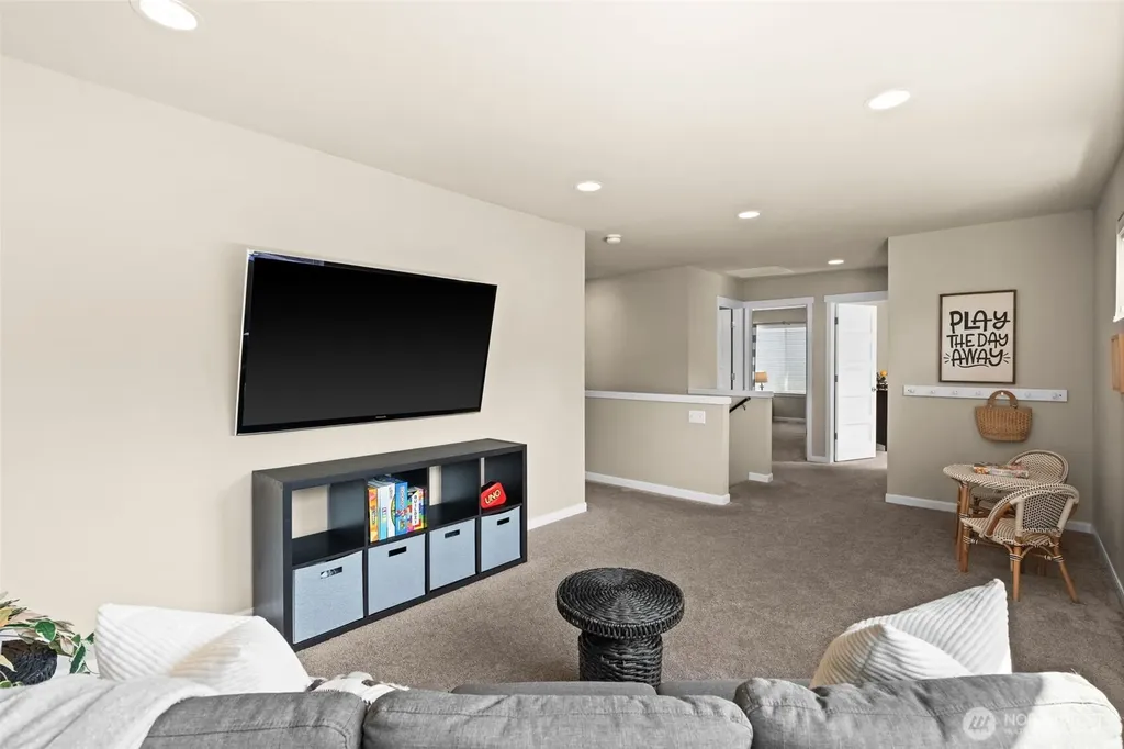 10379 Sentinel Drive Gig Harbor WA 98332