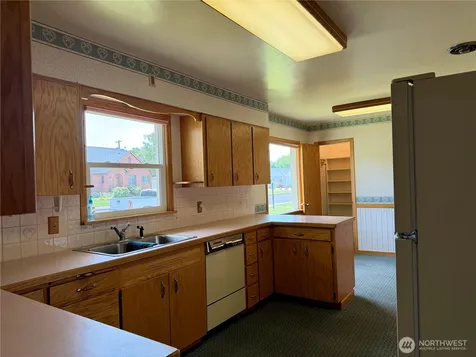 511 E 2nd Avenue Odessa WA 99159