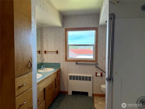 511 E 2nd Avenue Odessa WA 99159