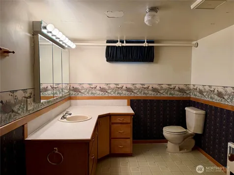 511 E 2nd Avenue Odessa WA 99159