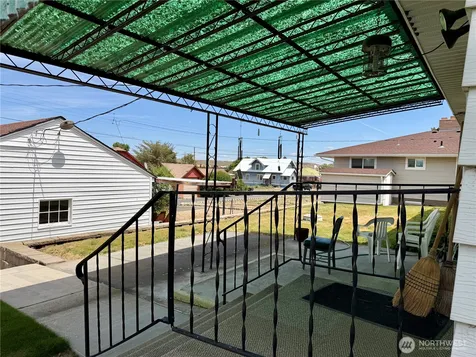 511 E 2nd Avenue Odessa WA 99159