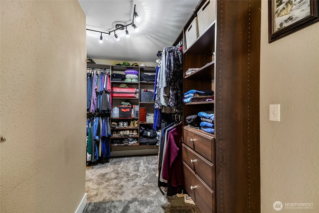 11919 60th Street NE Lake Stevens WA 98258