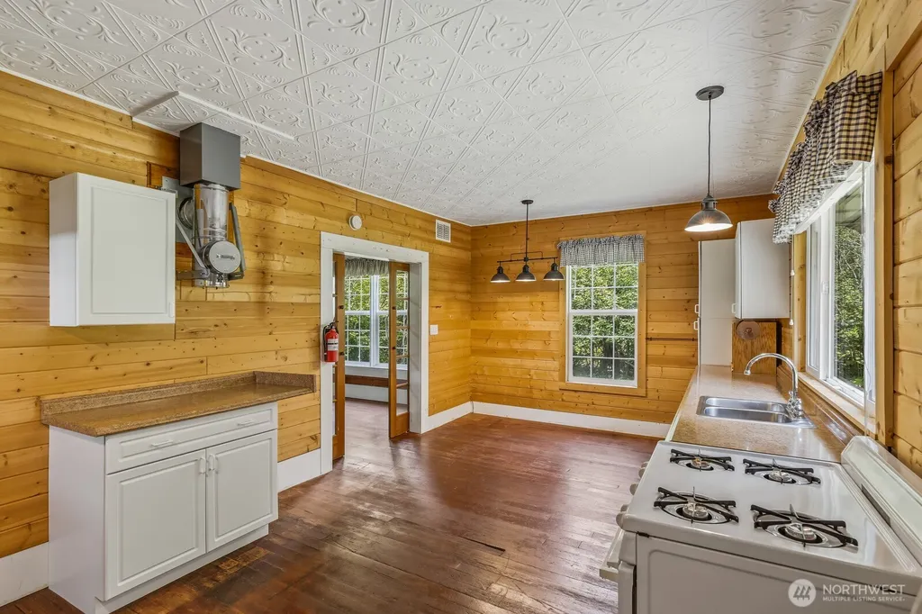 204 Whitton Avenue Granite Falls WA 98252