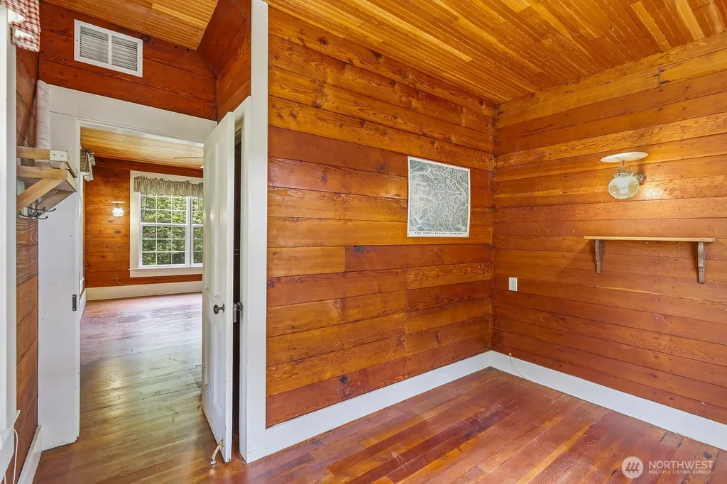 204 Whitton Avenue Granite Falls WA 98252