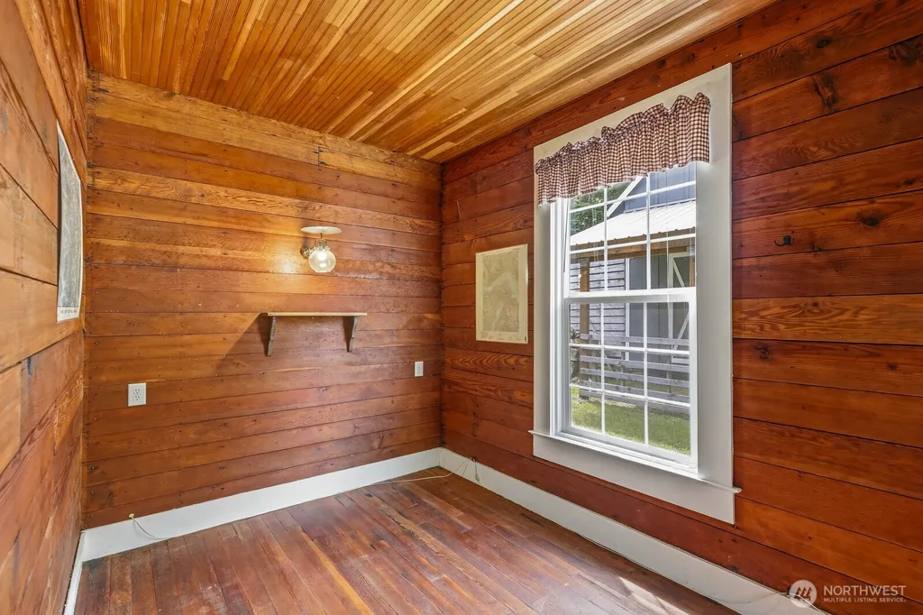 204 Whitton Avenue Granite Falls WA 98252