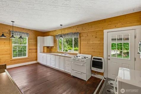 204 Whitton Avenue Granite Falls WA 98252
