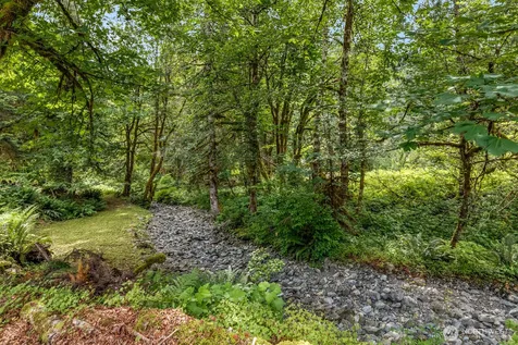 204 Whitton Avenue Granite Falls WA 98252
