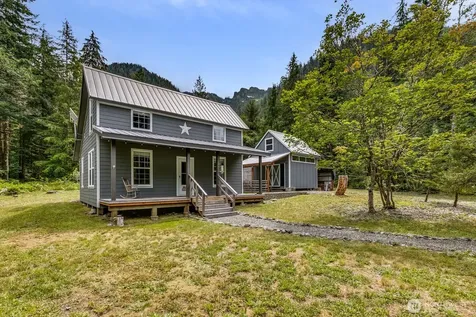 204 Whitton Avenue Granite Falls WA 98252