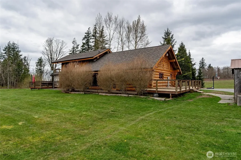 3883 Everett Lane Ferndale WA 98248