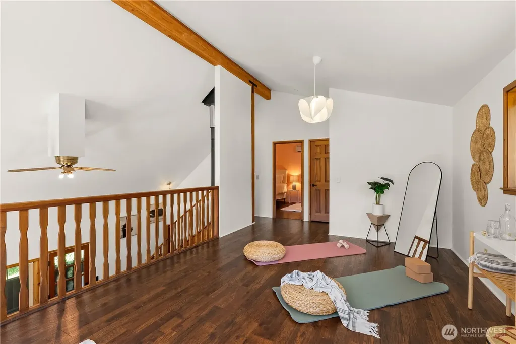 223 Porter Creek Road Elma WA 98541