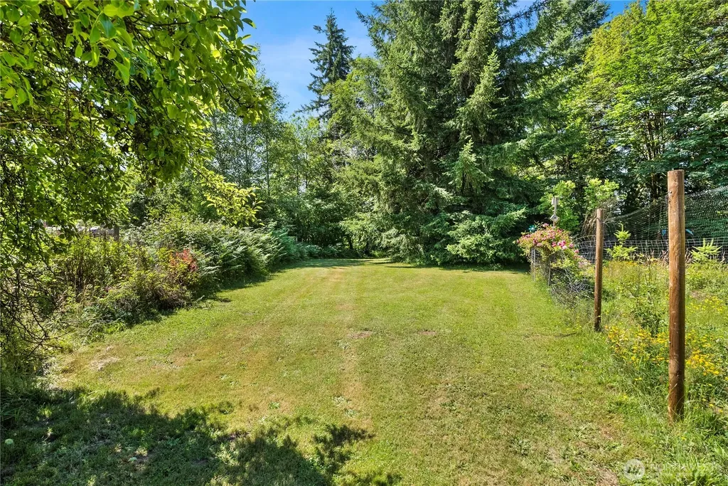 223 Porter Creek Road Elma WA 98541