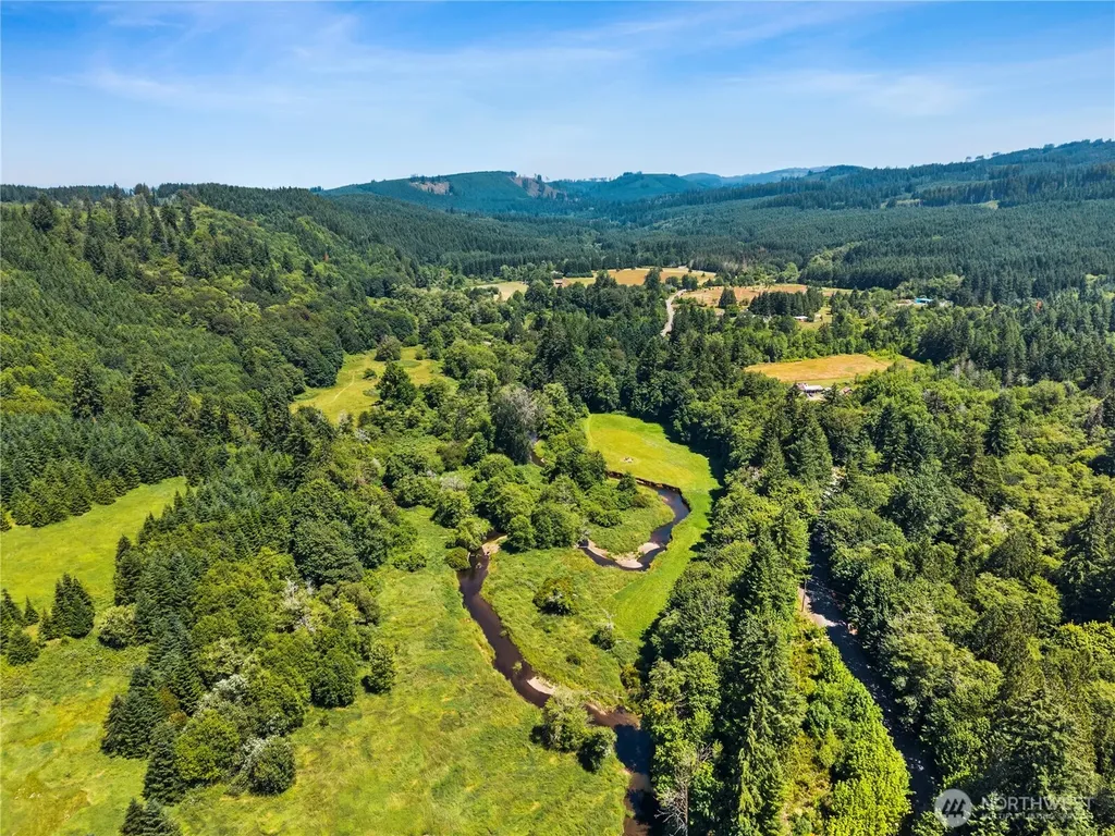 223 Porter Creek Road Elma WA 98541