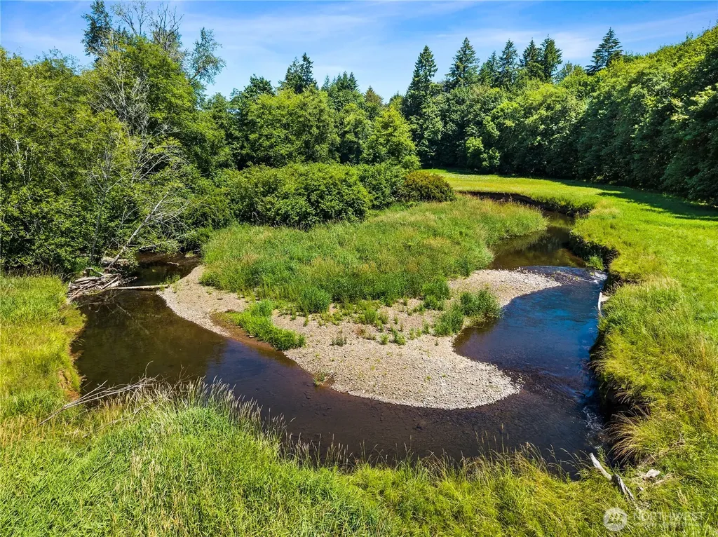 223 Porter Creek Road Elma WA 98541