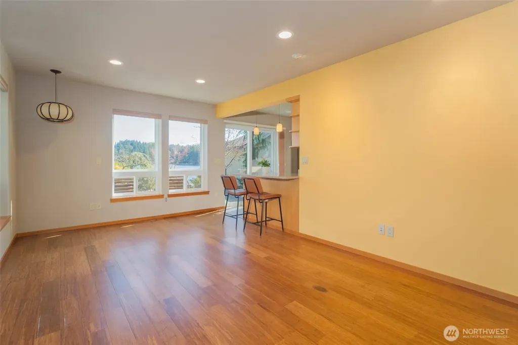 3451 E Pickering Road Shelton WA 98584