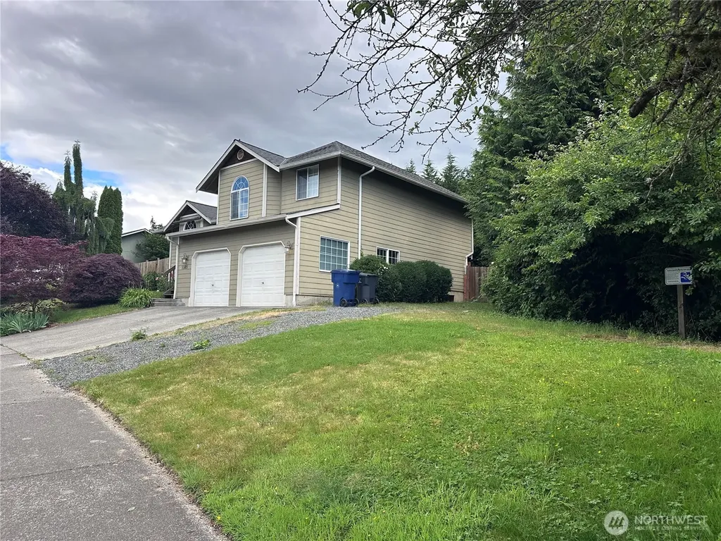 5303 75 Avenue NE Marysville WA 98270