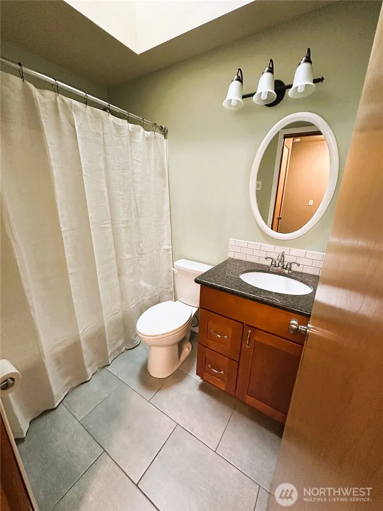 5303 75 Avenue NE Marysville WA 98270