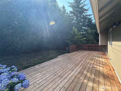 5303 75 Avenue NE Marysville WA 98270