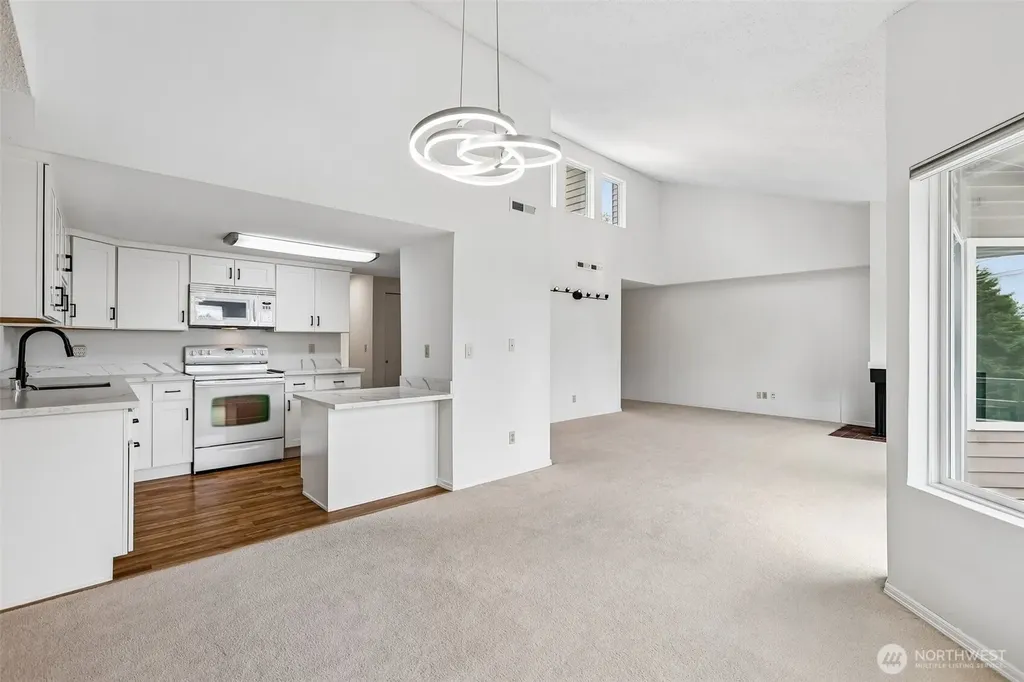 11430 99th Place NE Kirkland WA 98033
