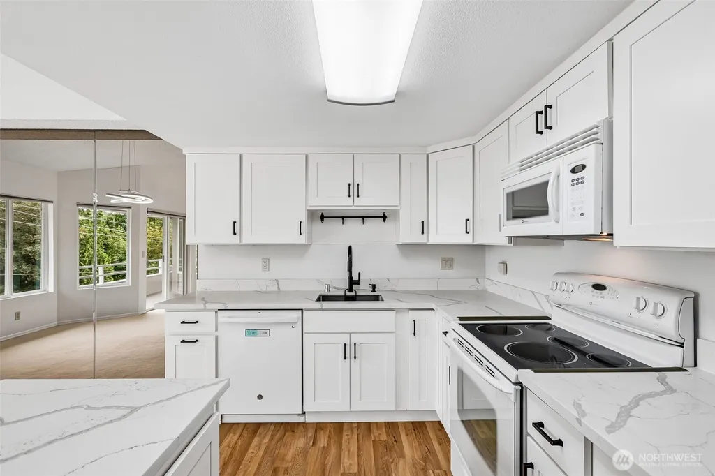 11430 99th Place NE Kirkland WA 98033