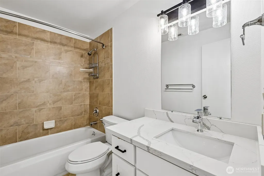 11430 99th Place NE Kirkland WA 98033