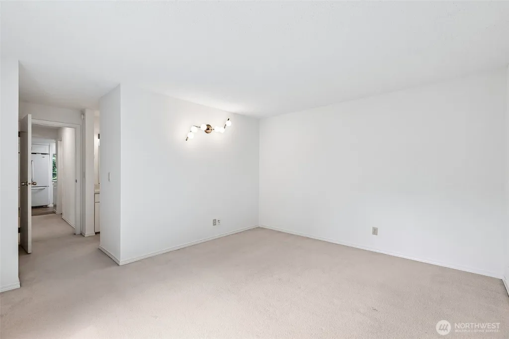 11430 99th Place NE Kirkland WA 98033