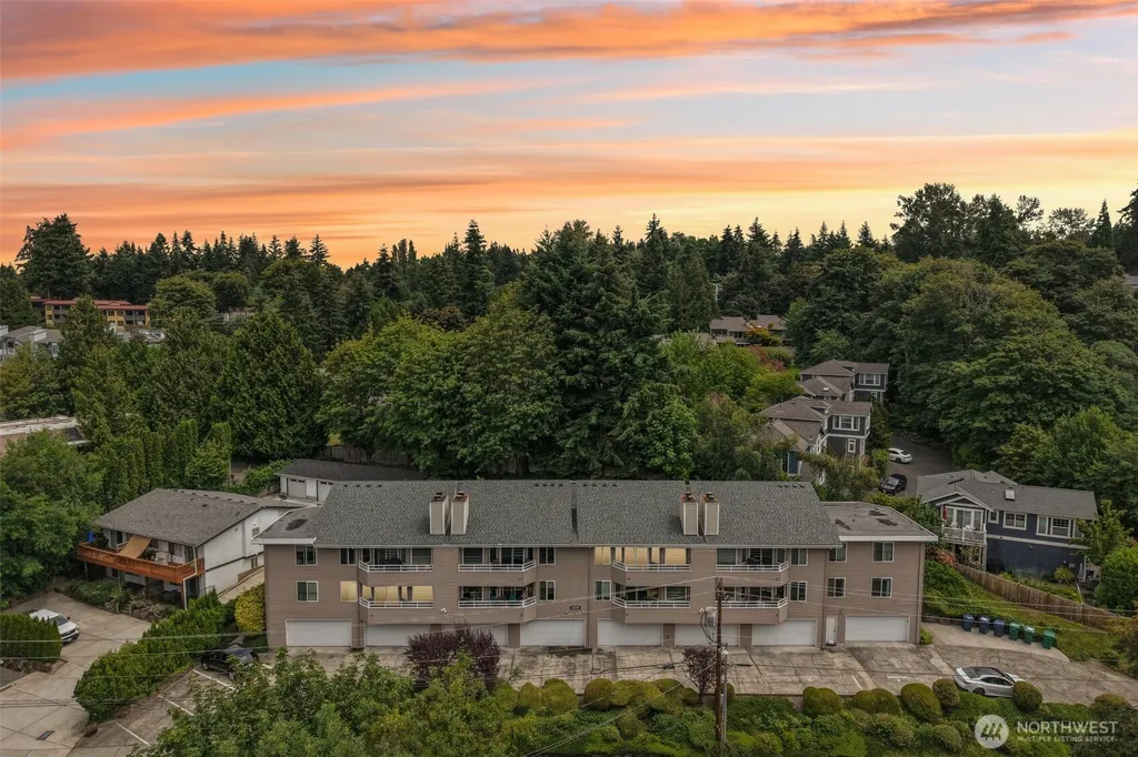 11430 99th Place NE Kirkland WA 98033