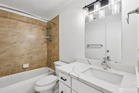 11430 99th Place NE Kirkland WA 98033