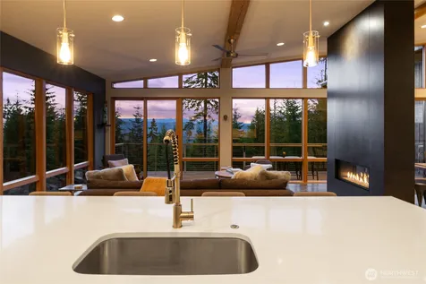 101 Basin Creek Way Cle Elum WA 98922