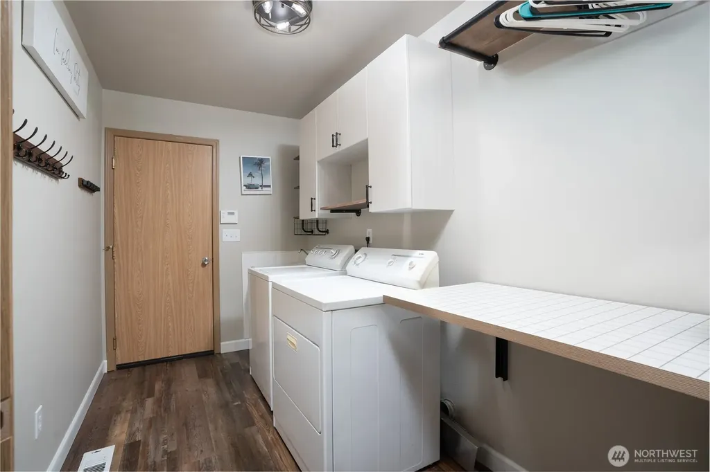 33110 27th Avenue E Roy WA 98580